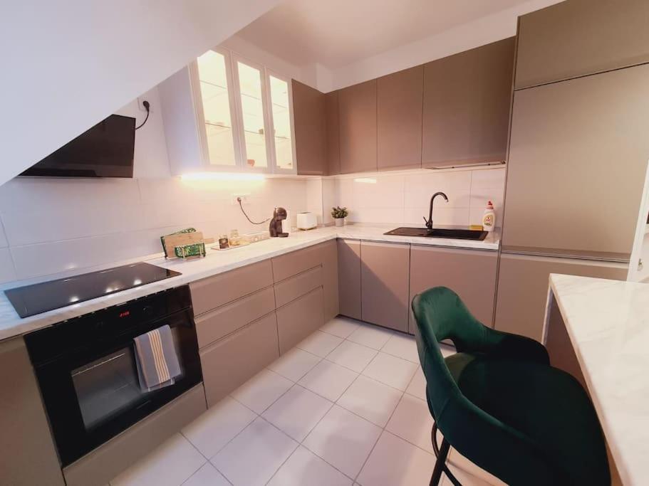 Bucharest Central B Apartment Ngoại thất bức ảnh