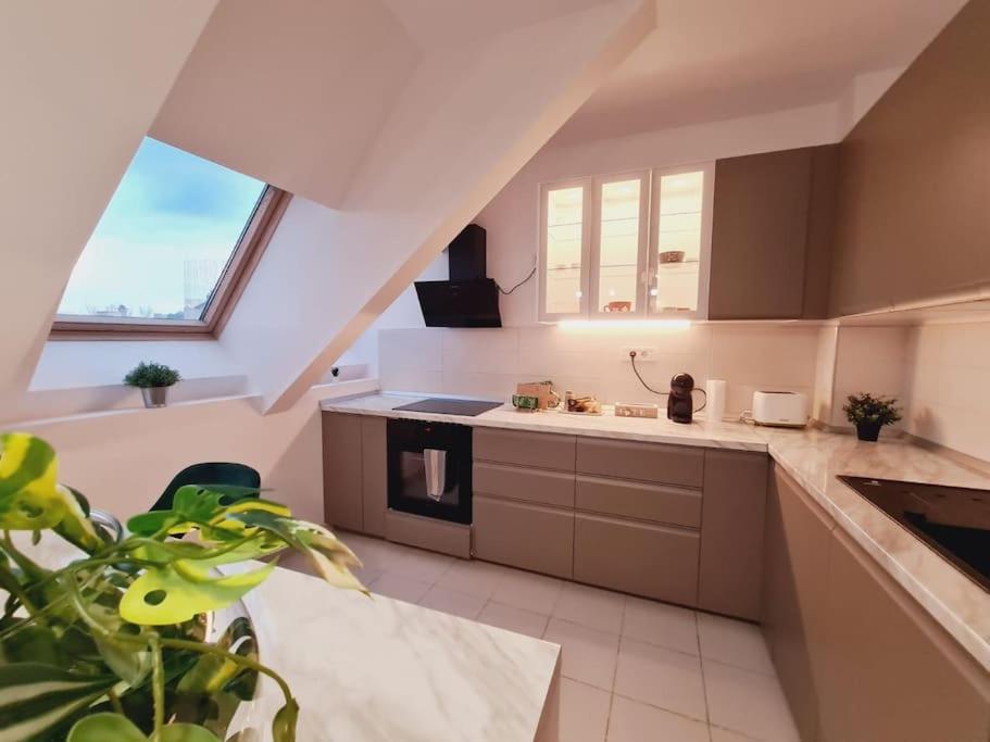 Bucharest Central B Apartment Ngoại thất bức ảnh